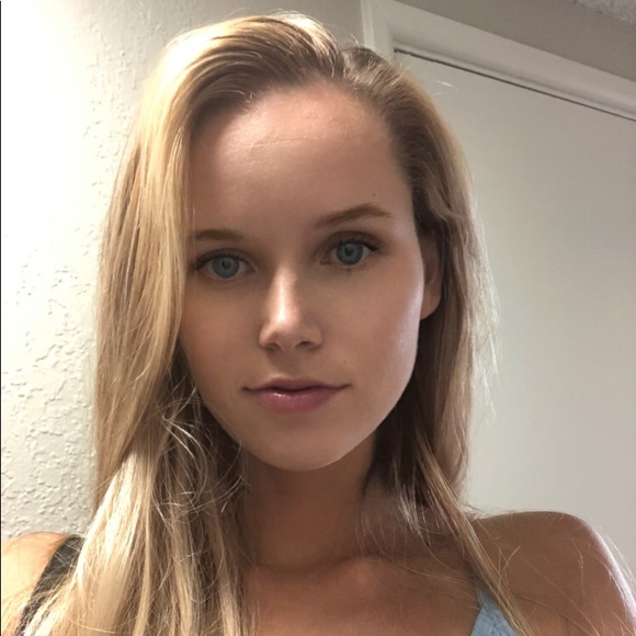 Meet your Posher, Marykate - Picture 14 of 14